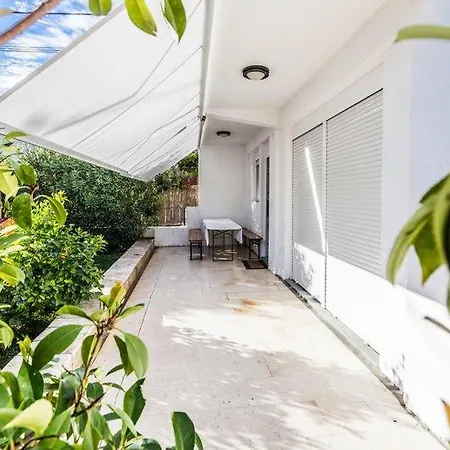 Apartman Tuta